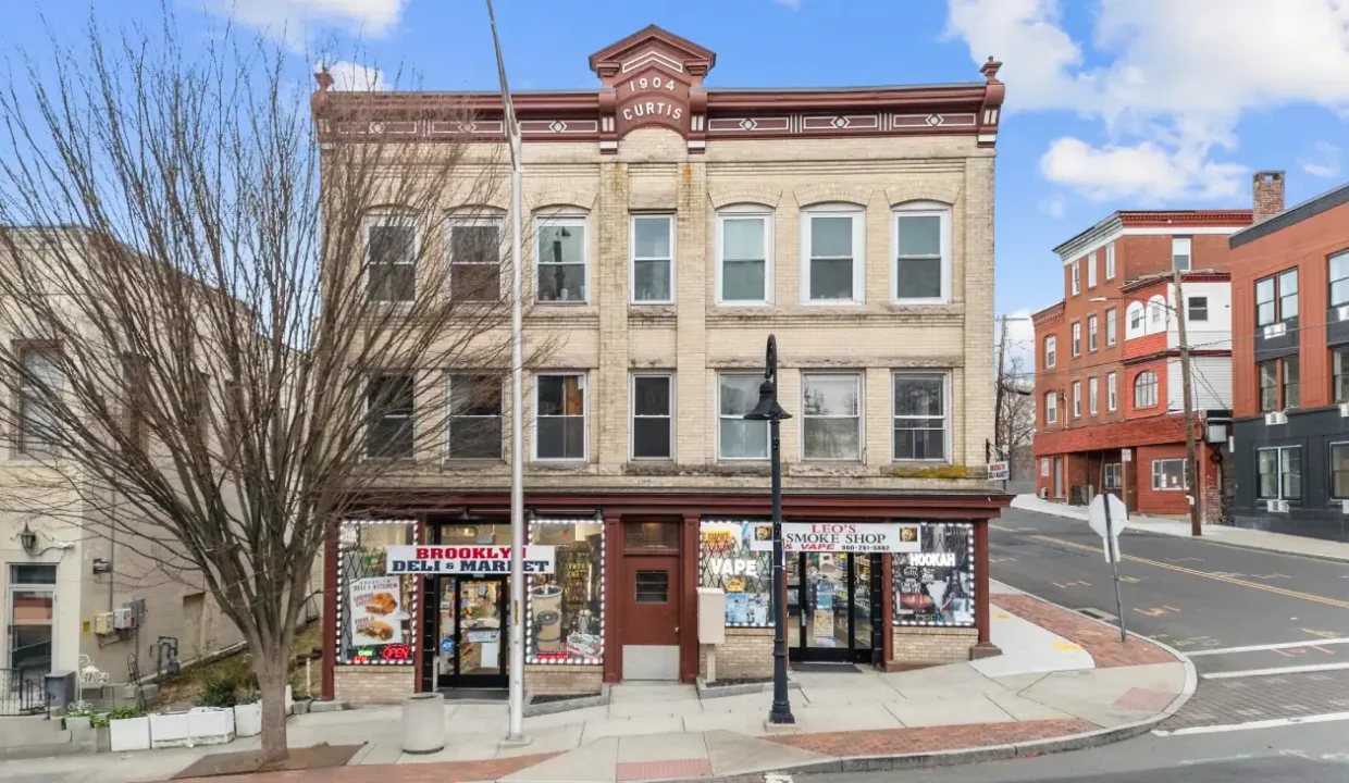 255 Main St, Bristol CT 06010